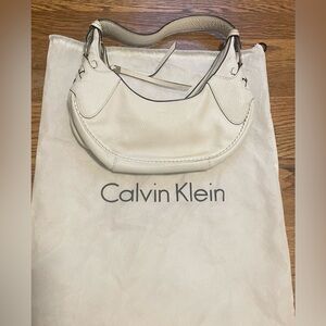 Calvin Klein white leather handbag. GUC!